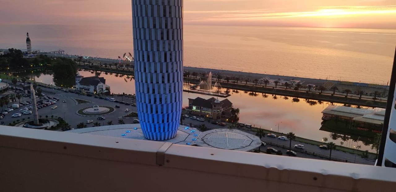 Cozy Studio Apartment-Sea View Батуми Екстериор снимка