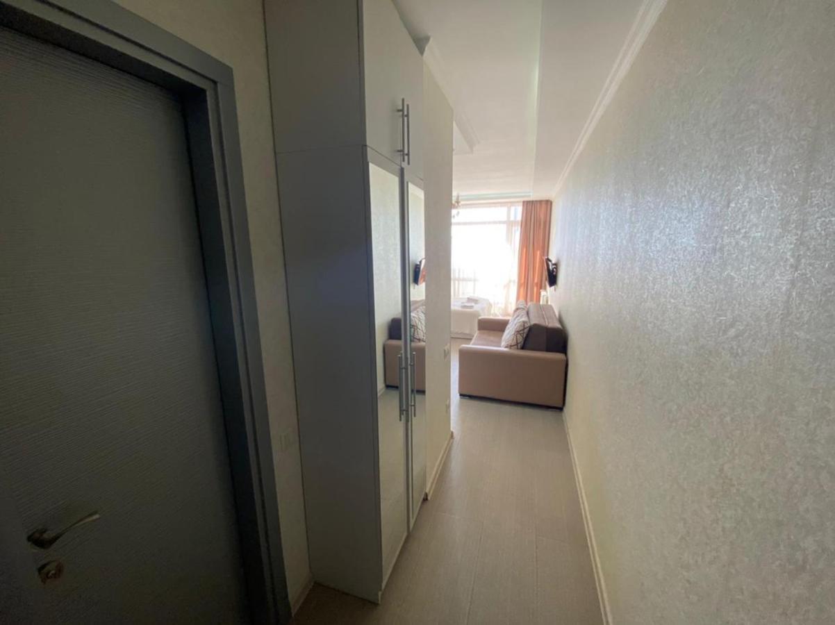 Cozy Studio Apartment-Sea View Батуми Екстериор снимка