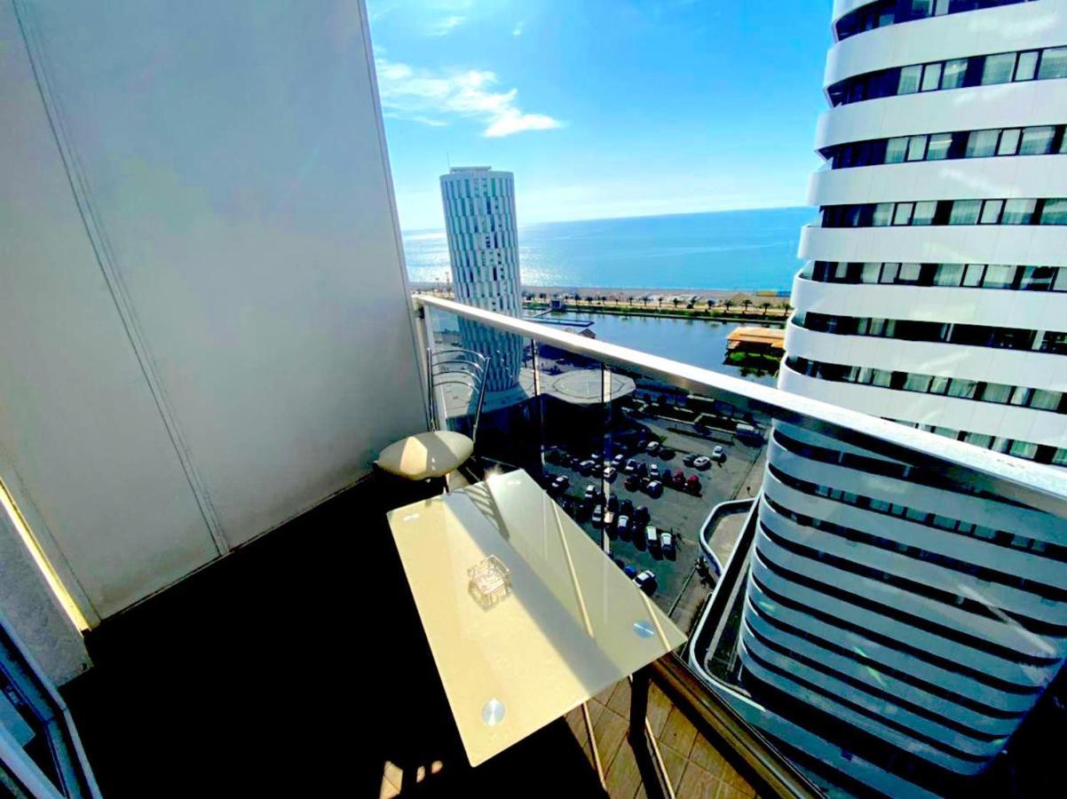 Cozy Studio Apartment-Sea View Батуми Екстериор снимка