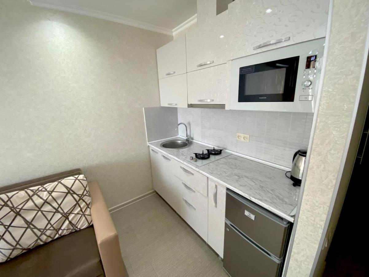 Cozy Studio Apartment-Sea View Батуми Екстериор снимка